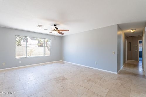 6838 42nd Way, Phoenix AZ  85042-5211 exterior