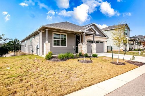 400 Florenz Ln, Georgetown TX  78628 exterior
