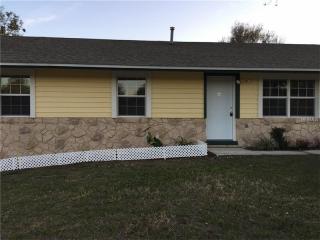 614 Ella J Gilmore St, Apopka, FL 32703-6916
