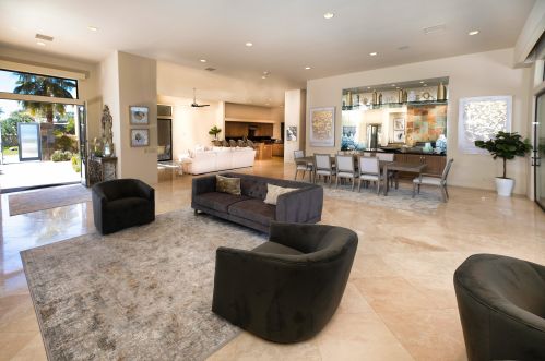 29 Sun Ridge Cir, Rancho Mirage CA  92270-2641 exterior