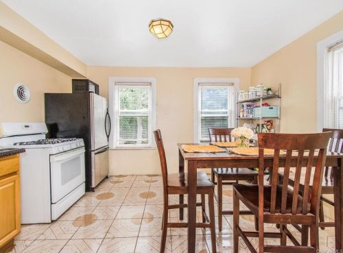 17 Ter Ave, Mount Vernon NY  10550-1814 exterior