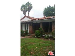 328 Oakhurst Dr, Beverly Hills CA  90210-4129 exterior