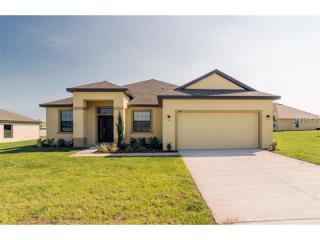 556 Antigua Ave, Tavares, FL 32778-5910