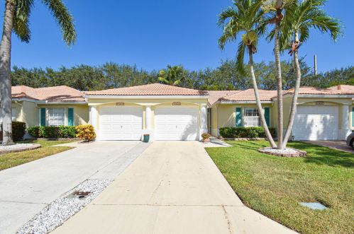 15424 Rosaire Ln, Delray Beach, FL 33484-4625