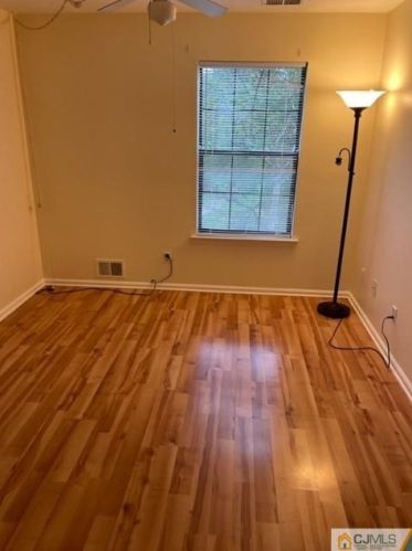 212 Blew Ct, East Brunswick NJ  08816-1836 exterior