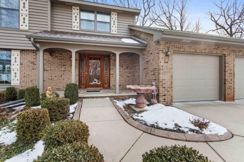 225 Traders Point Ln, Green Bay WI  54302-5236 exterior