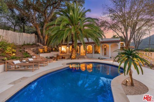 328 Poquito Ln, Topanga CA  90290-3547 exterior