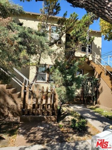1203 Mariposa St, Glendale, CA 91205-3225
