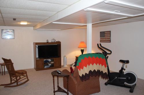 23 Pioneer Pkwy, Fond Du Lac WI  54935-3016 exterior