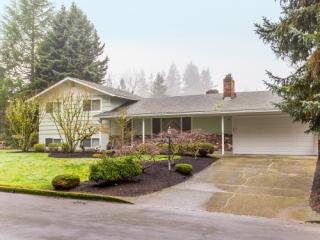1359 37th Ave, Beaverton, OR 97123-7720