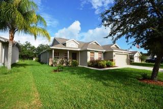 4005 Kingsfield Dr, Parrish, FL 34219-7502