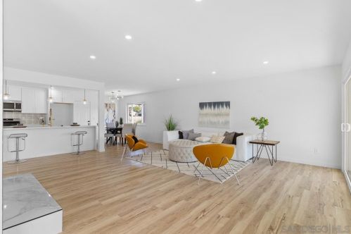 6841 Airoso Ave, San Diego CA  92120-5301 exterior