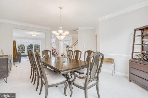 42104 Glynn Tarra Pl, Leesburg VA  20176-5478 exterior