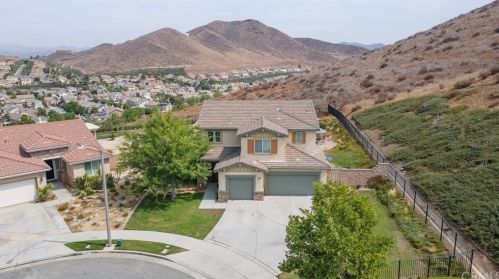 34200 Nandina Ct, Lake Elsinore CA  92532-2954 exterior