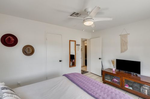 9414 11th Pl, Phoenix AZ  85020-2604 exterior