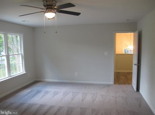 61 Lee St, Montross VA  22520-2776 exterior