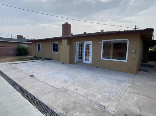 11461 Presidio Way, Garden Grove, CA 92840-2328
