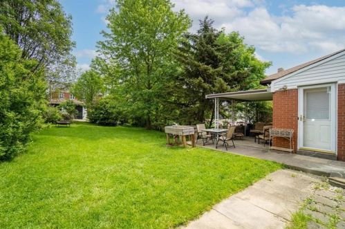 365 Questend Ave, Pittsburgh, PA 15228-2461