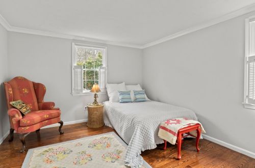 595 Riverview Dr, Chatham MA  02633-1117 exterior