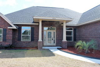 30310 Royal Ln, Elberta, AL 36530-6143