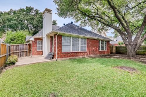 2716 Graystone Dr, Lewisville, TX 75028-7588