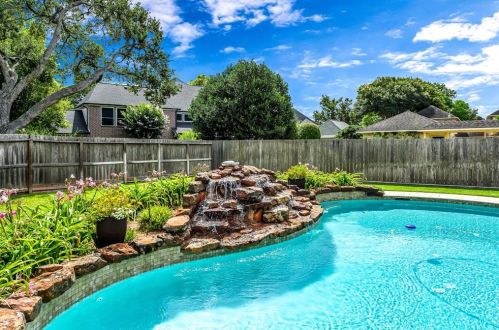 2118 Pecan Trail Dr, Richmond, TX 77406-6796