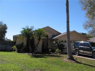 4702 Windwood Dr, Kissimmee, FL 34746-5968