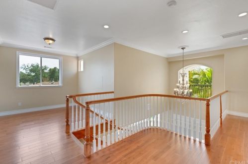 6022 Oak Ave, Temple City CA  91780-2029 exterior