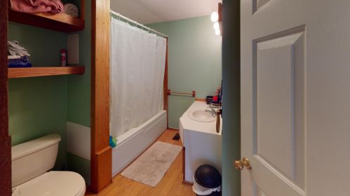 701 Sandusky Ave, Bellefontaine OH  43311-2735 exterior