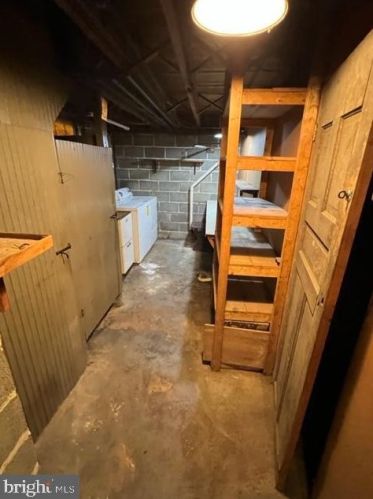 1553 New Holland Pike, Lancaster PA 17601-5653 exterior