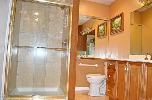 9 Rolling Hills Dr, Panamoka NY  11961-2305 exterior