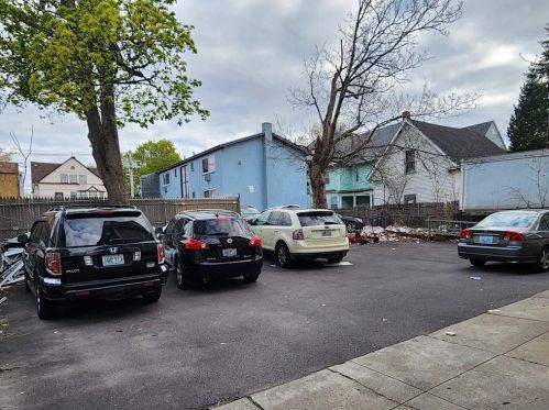 38 Atlantic Ave, Providence RI 02904-3249 exterior