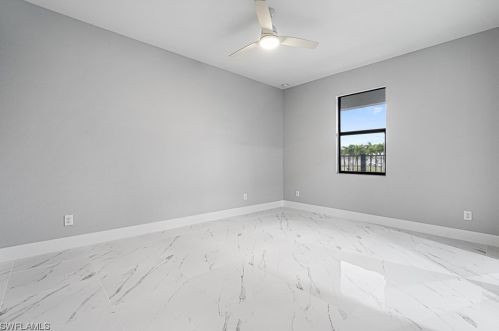 1908 14 St, Cape Coral FL  33909-1643 exterior