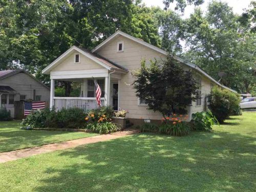 505 1st St, Athens, AL 35611-3301
