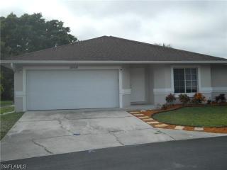 5019 Catalina Ct, Naples, FL 34112-6993