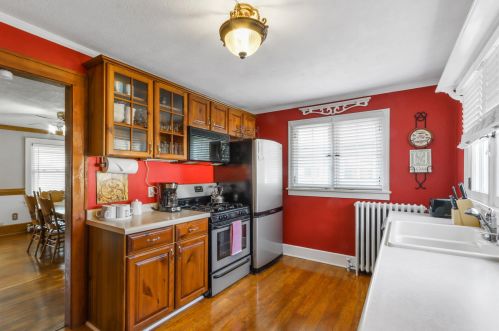 1329 Dodge St, Lake Geneva WI  53147-1309 exterior