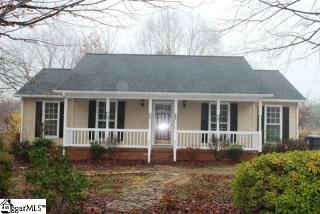 403 Weaver Ln, Simpsonville SC  29681-5125 exterior