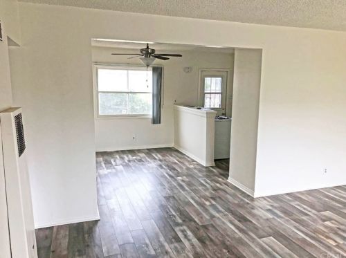 14737 Blaine Ave, Bellflower CA 90706-3609 exterior