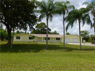 3700 91st Ave, Hollywood, FL 33024-8154