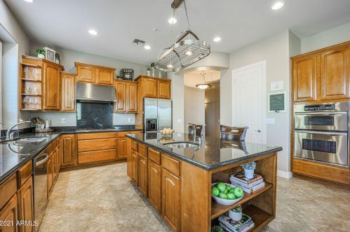 8517 High Point Dr, Scottsdale, AZ 85266-1329