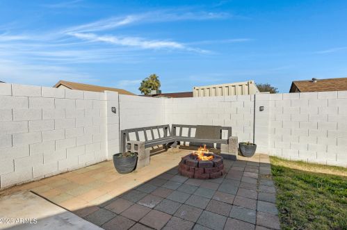 17827 9th Ave, Phoenix AZ  85023-1557 exterior