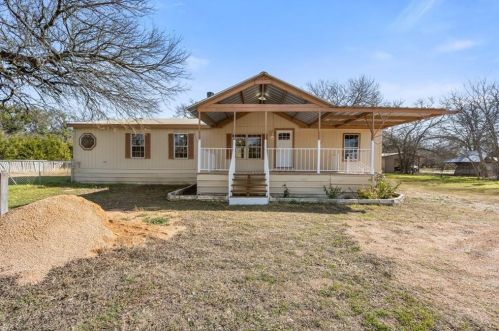 525 Fm 1174, Joppa, TX 78605-4673