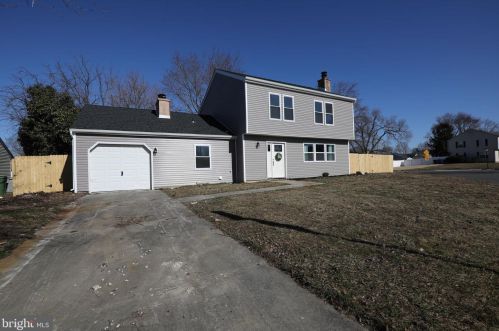 125 Applewood Dr, Auburn NJ 08085-1559 exterior