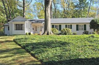 983 Kenleigh Cir, Winston Salem, NC 27106-5604