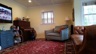 70 Iroquois Rd, Stamford CT  06902-7432 exterior