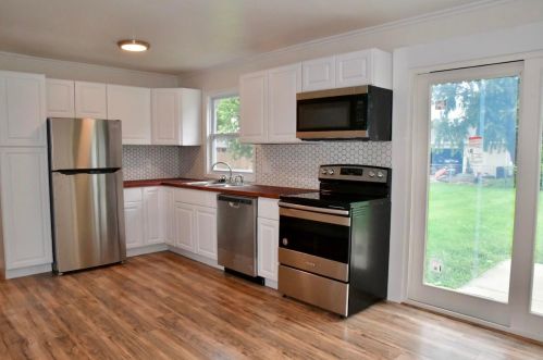 150 4th St, Frazeysburg OH  43822-9753 exterior