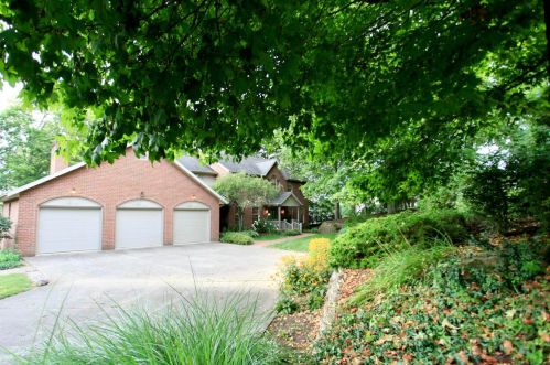 58 Turnberry Ln, Chillicothe, OH 45601-1100