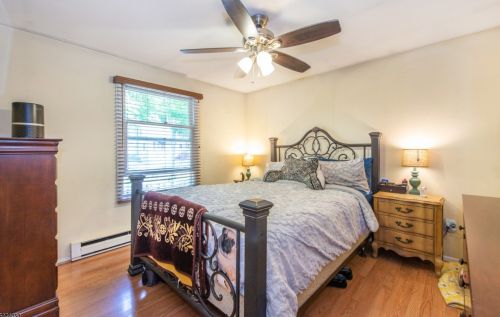 94 Fernwood Rd, Wantage NJ  07461-1013 exterior