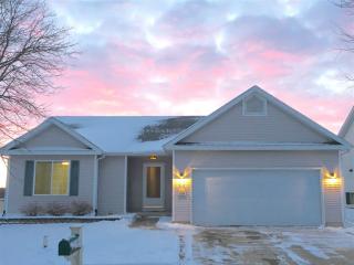 1242 Twinleaf Ln, Madison, WI 53719-4533