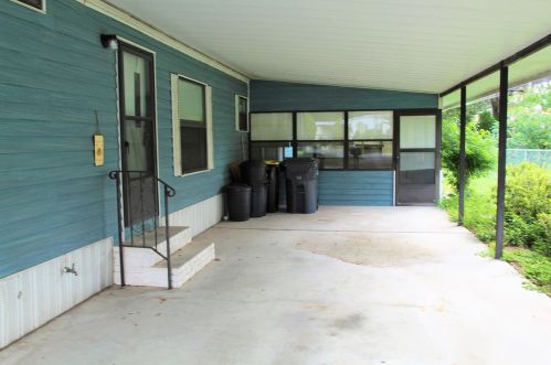 1929 Regina Dr, Lake Alfred FL  33850-6302 exterior